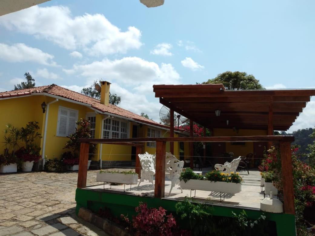 Sitio Sossego Correas
